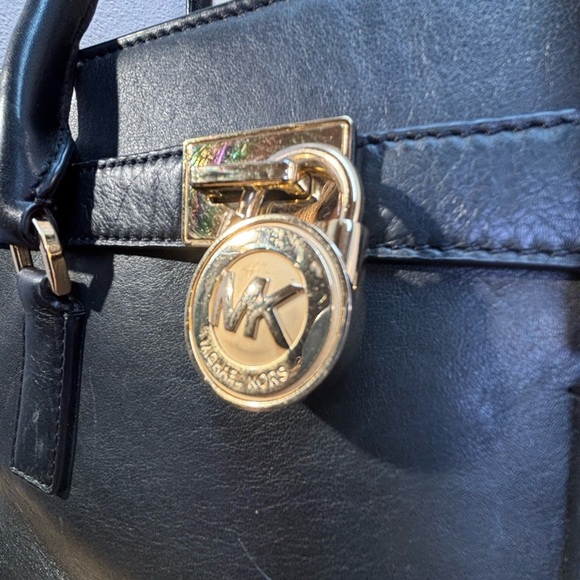 MICHAEL Kors Hamilton Satchel Black Leather Gold Hardware Lock & Key Bag - Picture 6 of 14